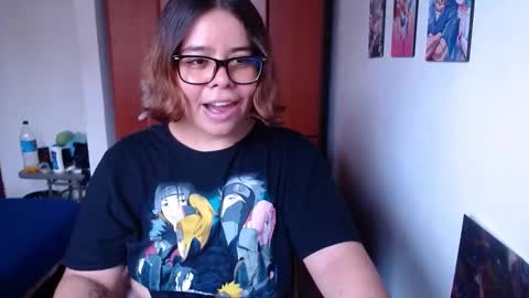 eimy_saenzz online show from February 9, 4:09 pm