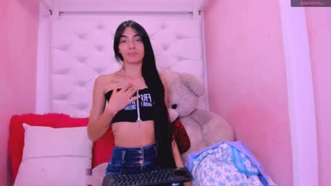 eimy online show from April 7, 2:30 pm