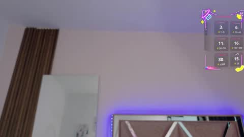 eimyaniston cute online show from October 11, 1:58 pm