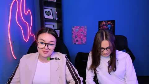 elani online show from February 10, 2:20 pm