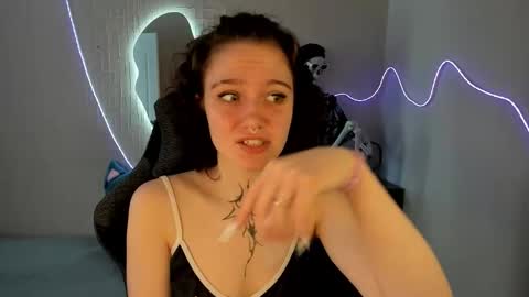 elastikiss online show from March 16, 5:44 am