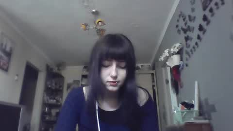 Lia online show from June 25, 9:02 am