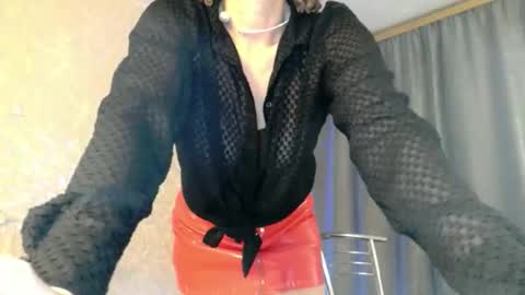 elenaza online show from March 2, 8:48 pm