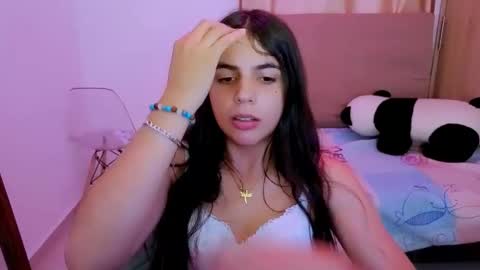 agnes online show from March 25, 7:06 pm