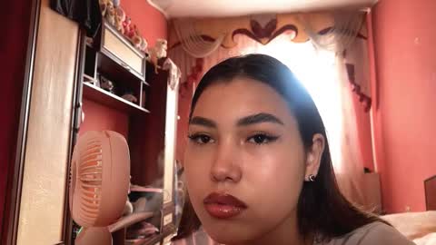 Snapshot of elfredamorr chatting on October 16, 9:34 am Sofia online show from October 16, 9:34 am