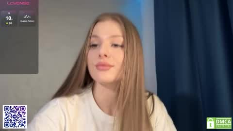 Elizabeth Lizi online show from January 12, 3:03 pm