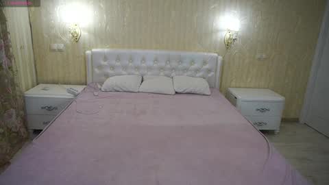 Luna online show from February 1, 10:52 pm