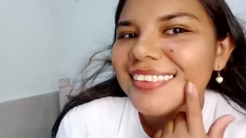 elimendez12 online show from February 25, 7:12 pm