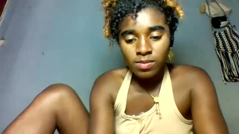 elina981 online show from March 21, 8:52 am