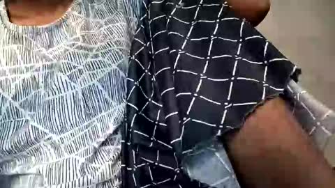 Snapshot of elina_roy03 chatting on October 22, 5:45 am elina_roy03 online show from October 22, 5:45 am