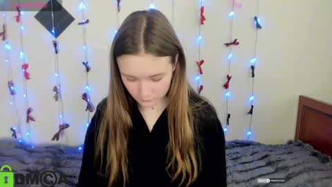 elina_x online show from June 5, 1:28 pm