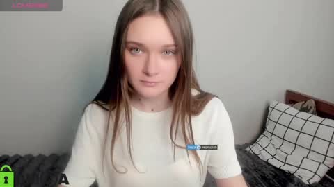 elina_x online show from May 6, 1:48 pm