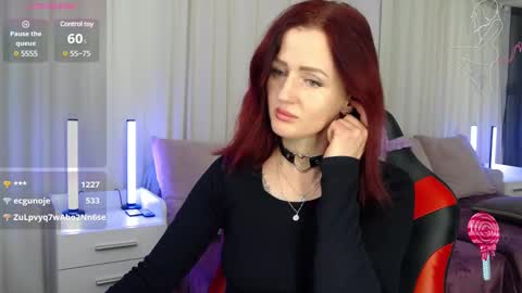 Snapshot of elisajanex chatting on December 21, 10:19 pm elisajanex online show from December 21, 10:19 pm