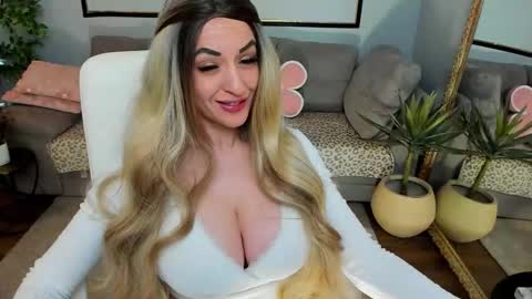 Elisa  Promotion   online show from March 26, 9:49 pm