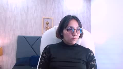 Eliza online show from May 31, 6:09 pm