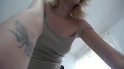  Elizabeth  online show from July 13, 10:43 pm
