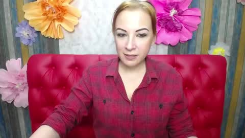 ElizabethSho online show from April 30, 8:57 pm