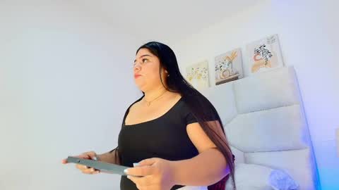 Eliza online show from April 9, 11:15 am