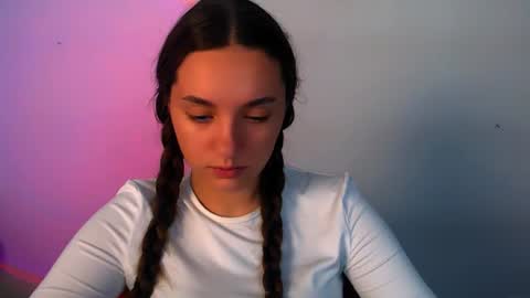 elizsun online show from June 11, 7:49 am