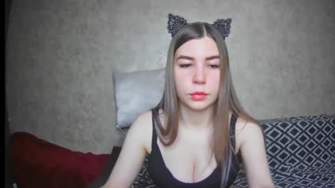 EllaNuar online show from February 13, 1:19 am