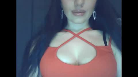 elle010843 online show from November 5, 5:40 pm