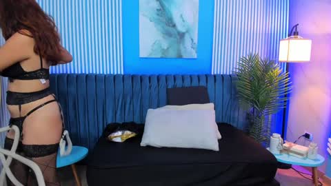 Ellie Taylor online show from December 30, 3:03 am