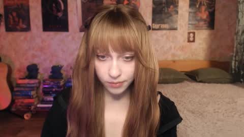 ellie_friendly online show from March 23, 11:22 pm