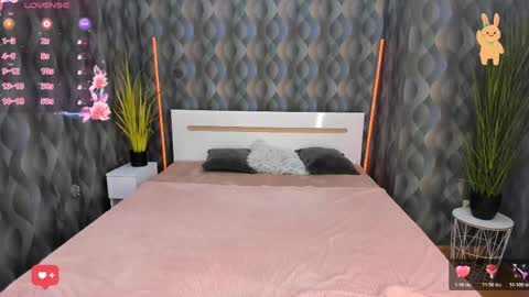 ellie_magic online show from March 19, 12:09 pm