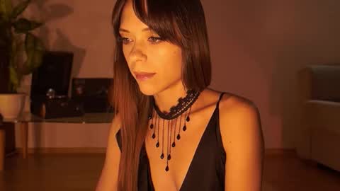 Snapshot of elly_fry chatting on September 25, 6:17 pm Art Place online show from September 25, 6:17 pm