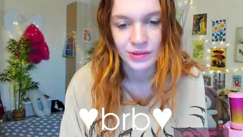 Elly     Fansly  online show from April 19, 6:24 am