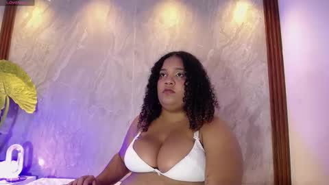 ellyrainn online show from November 4, 1:38 pm