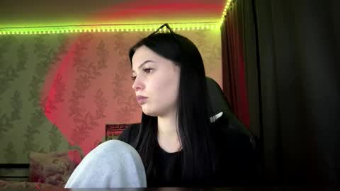 Tiny online show from February 3, 6:45 pm