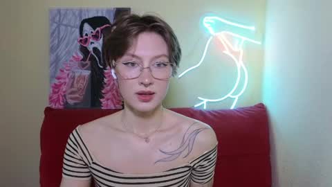 elsaangel online show from May 15, 10:07 am