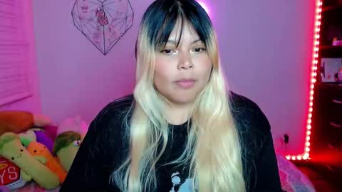 Ely online show from December 3, 11:18 pm