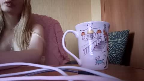 Elza Kom online show from November 4, 7:46 am