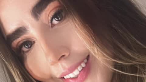 emi_royse online show from September 17, 12:52 am