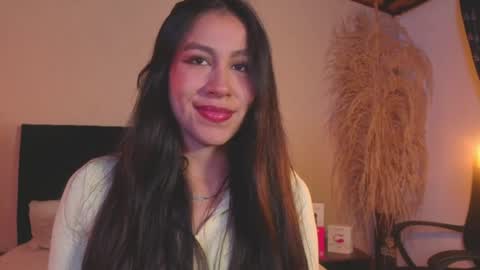 Emilia Gomez online show from July 5, 3:46 am