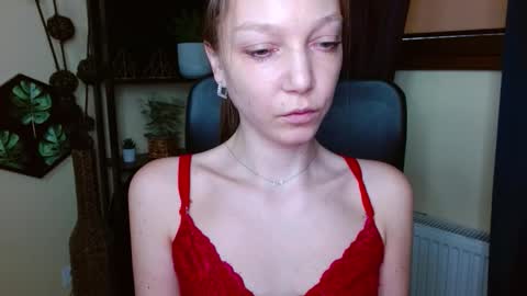 Emilly online show from March 17, 6:50 am