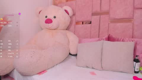  M I A   online430pm- 930pm online show from March 31, 8:42 pm