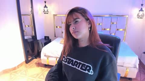 Snapshot of emily_fox_3 chatting on September 30, 3:34 am emily fox 3 online show from September 30, 3:34 am