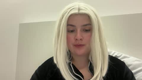 emily_morning_dew online show from February 27, 8:52 pm