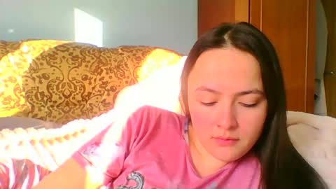 Snapshot of emily_morning_dew chatting on February 27, 7:23 am emily_morning_dew online show from February 27, 7:23 am