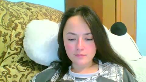 Snapshot of emily_morning_dew chatting on February 20, 8:58 pm emily_morning_dew online show from February 20, 8:58 pm