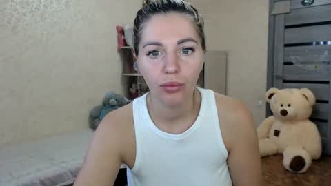 emilyfork online show from July 6, 3:56 am