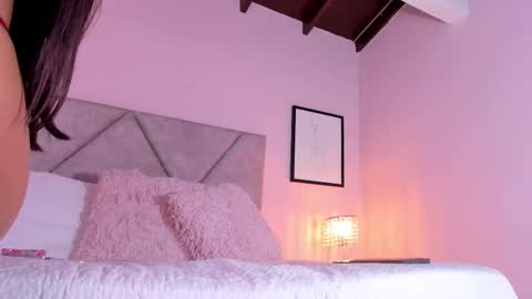 Emily online show from March 3, 1:17 pm