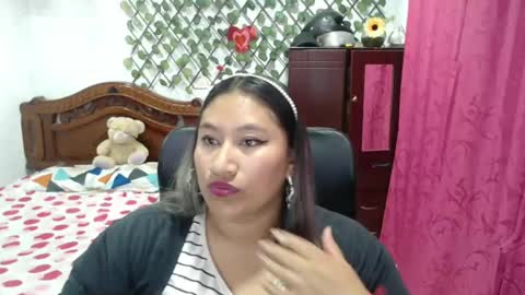 Emily Cortez online show from December 31, 12:54 am