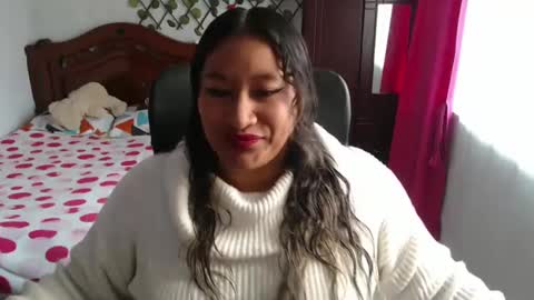 Emily Cortez online show from December 28, 5:03 pm