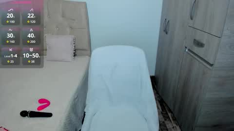 Emily online show from March 5, 11:39 am