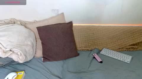 Emily wish-list  online show from February 22, 7:09 am