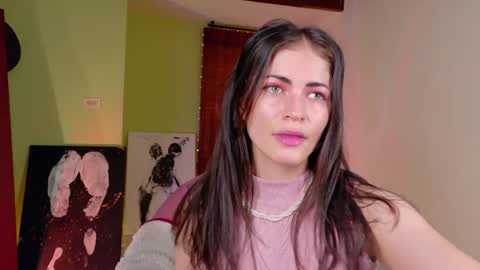 Emma online show from April 16, 6:40 pm